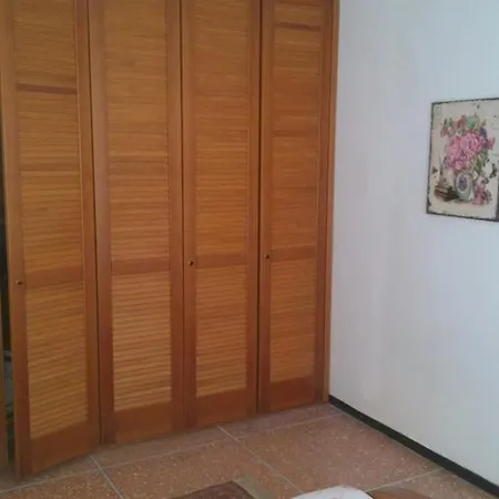 La Casa Di Elena